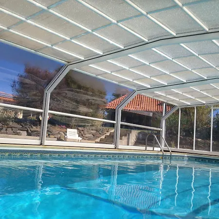 Konukevi Casa Vale De Azibo *