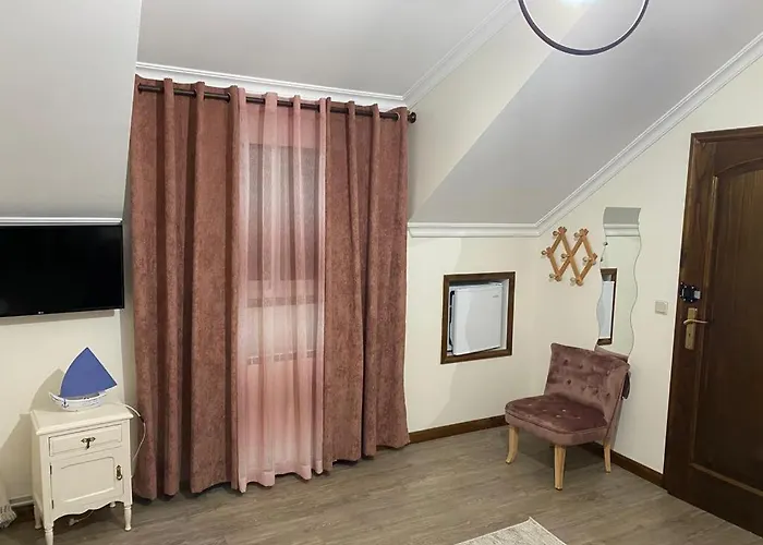 Konukevi Casa Vale De Azibo