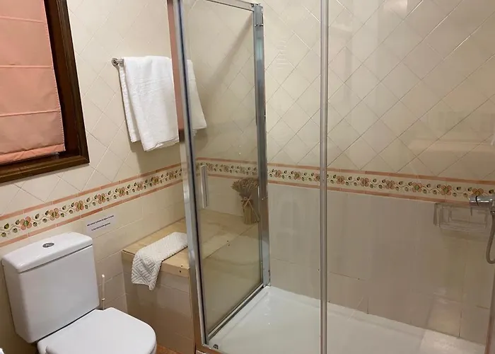 Konukevi Casa Vale De Azibo 3*