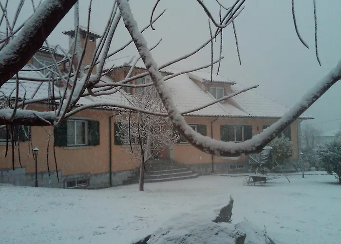 Konukevi Casa Vale De Azibo 3*